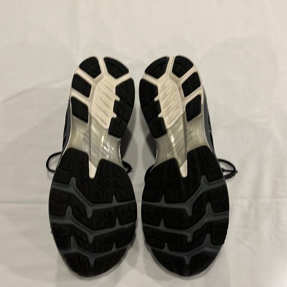Mens Asics Athletic Shoes | Black | 11 - Picture 5 of 5